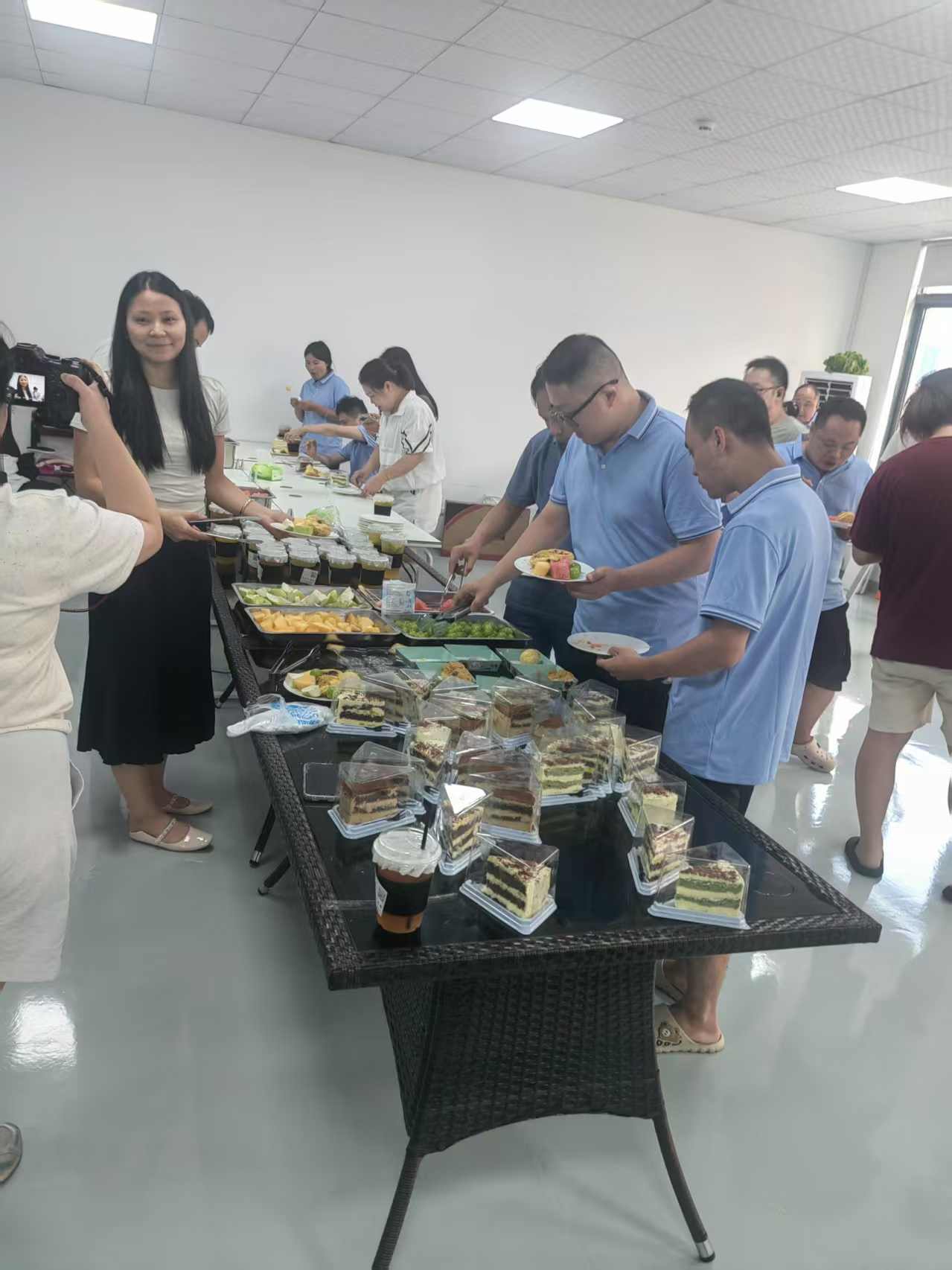 Kebon Team Boost: Một buổi trà chiều đánh giá cao