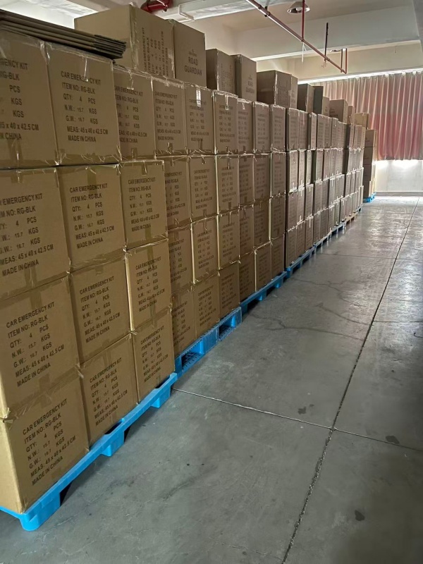 Yiwu Kebon Healthcare sản xuất thành công lô bộ dụng cụ khẩn cấp mới